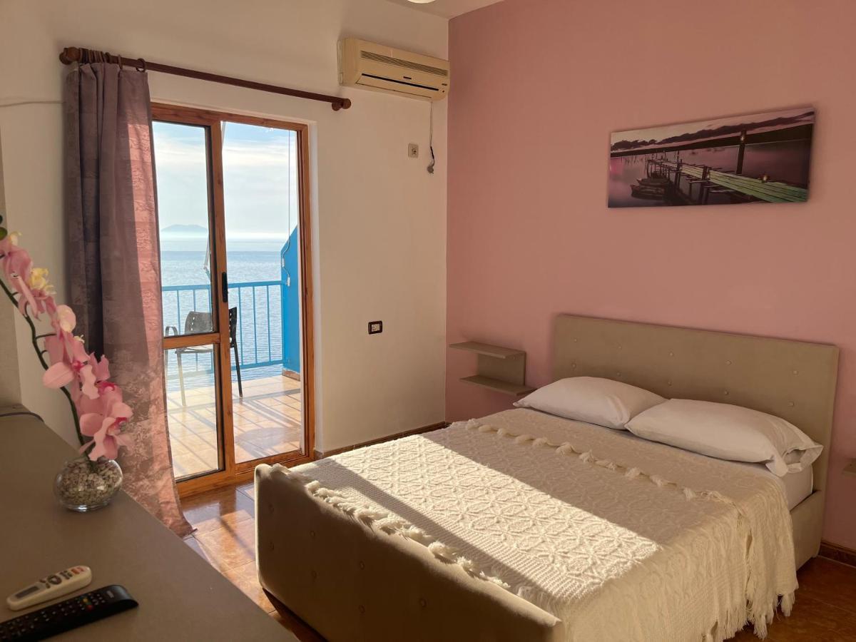 Blue Dream Holiday Hotel Vlore Ngoại thất bức ảnh