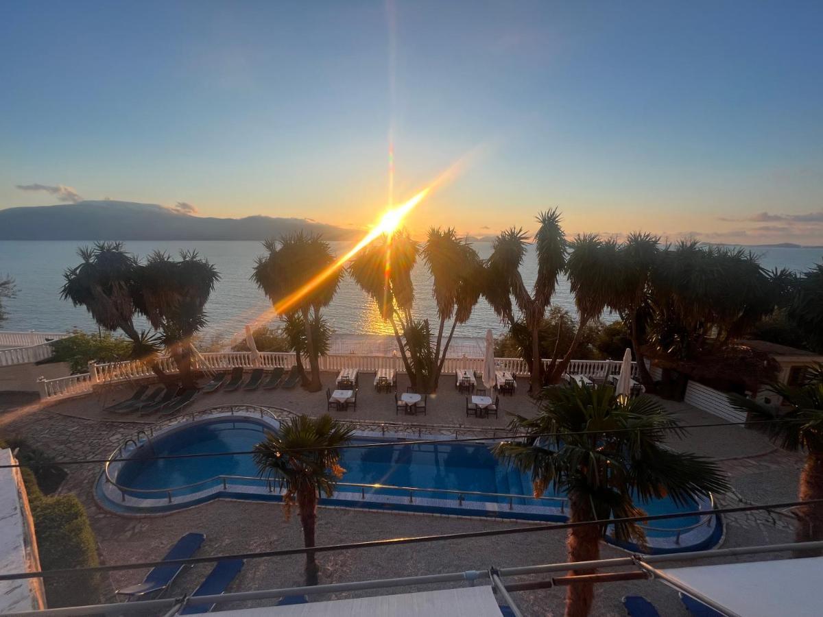 Blue Dream Holiday Hotel Vlore Ngoại thất bức ảnh