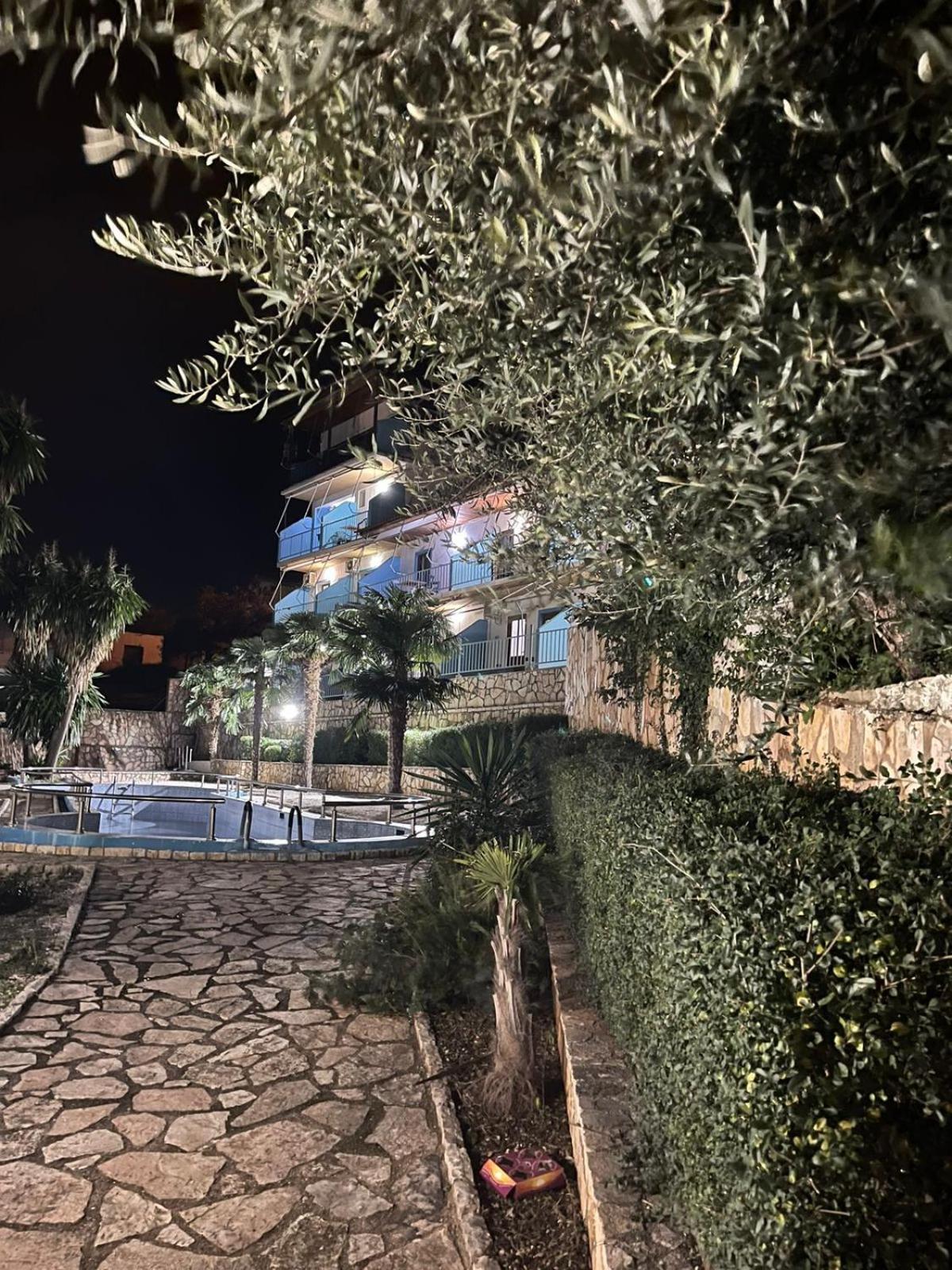 Blue Dream Holiday Hotel Vlore Ngoại thất bức ảnh